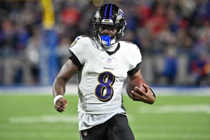 NFL not disciplining Ravens' Lamar Jackson for fan interaction