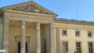 Gold worth $700,000 stolen in Paris museum heist
