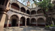 Graban supuestos rezos y lamentos al interior de una iglesia vacía en Azcapotzalco