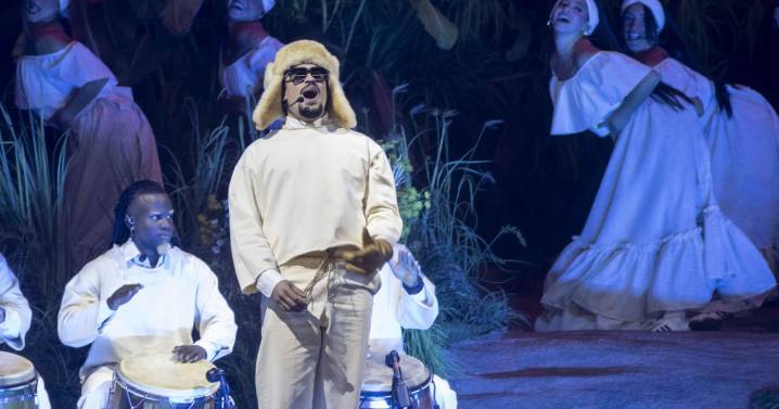 Transmitirán en cines la última función de los conciertos de Bad Bunny