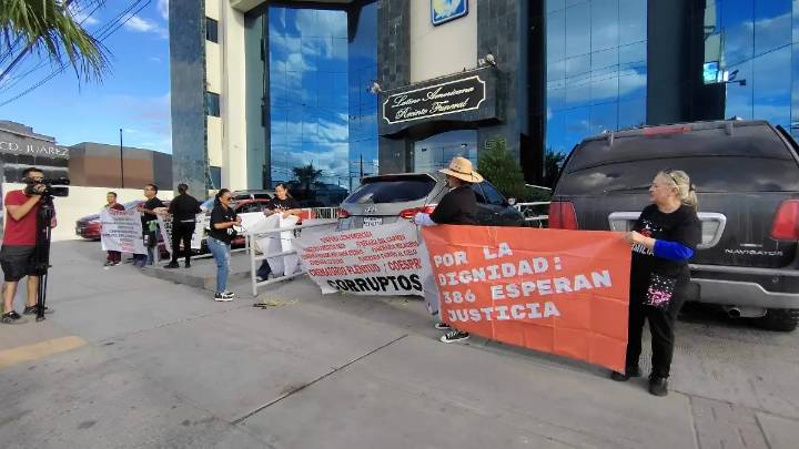 Anuncia colectivo Justicia para Nuestros Deudos protesta en la capital del estado la próxima semana
