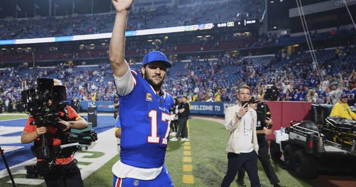 Josh Allen prioritizes winning over flashy plays as 3