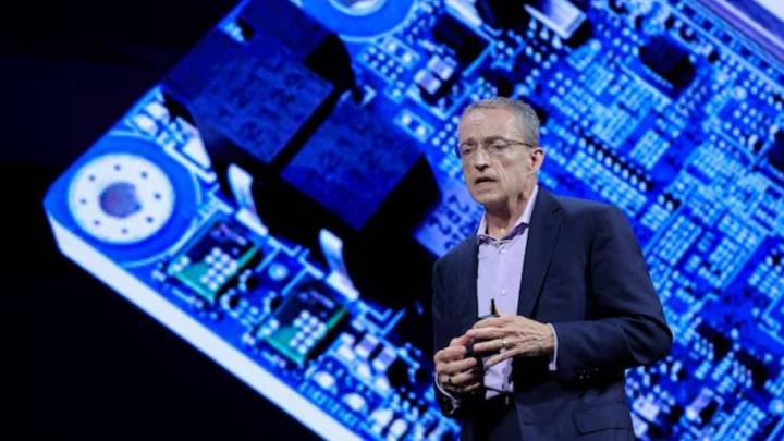 Apple in Early Talks to Invest in Intel, Potentially Diversifying Chip Tech News