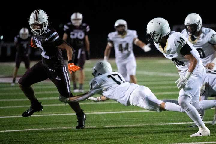 Dexter’s stars shine bright in historic rivalry win over Chelsea