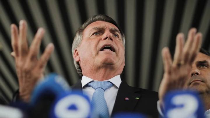 Juez acusa a Bolsonaro de haber buscado instalar una «dictadura»