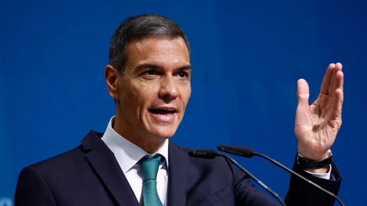 Sánchez confirma que España participará en el refuerzo del flaco oriental de la OTAN: "Putin no nos va a amedrentar"