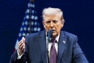 Trump vows to ‘bring back religion in America’ with new prayer rights