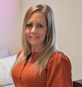 Missing hiker found alive 17 miles away from her vehicle