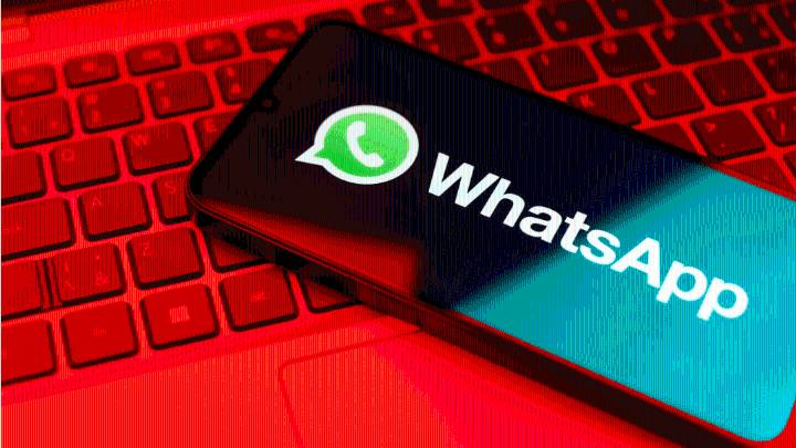Is WhatsApp unsafe? Ex-security chief sues Meta with big accusations