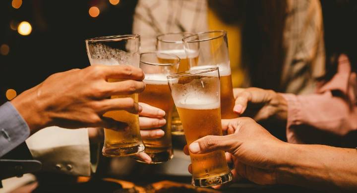 Cerveza sin alcohol: la nueva bebida que embriaga sin dejar guayabo, ¿cómo funciona?