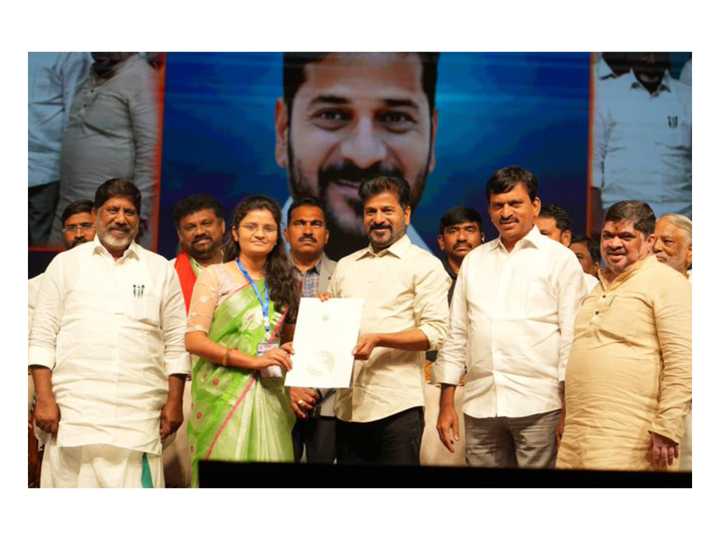 "Opposition leaders hatched many conspiracies to stall group one recruitment": Telangana CM