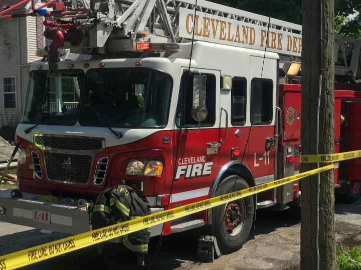 Man, woman dead in Cleveland house fire on east side