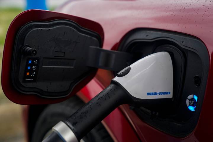 DOT deputy slams regulatory 'coercion' boosting electric vehicles