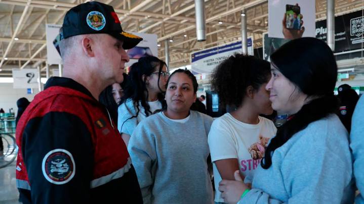 Nuevo vuelo del Plan Vuelta a la Patria trae a 259 venezolanos desde Estados Unidos