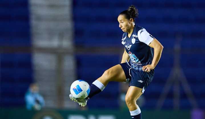 Charlyn Corral lanza guiño a las Águilas: “no descarto jugar en América”