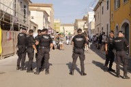 Pinchazo de los antitaurinos en Mallorca: Había más Guardia Civil que manifestantes