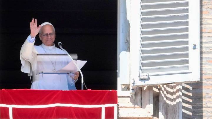 El Papa afirmó que “pueblos enteros se ven aplastados por la violencia“ y evocó la tragedia de Gaza