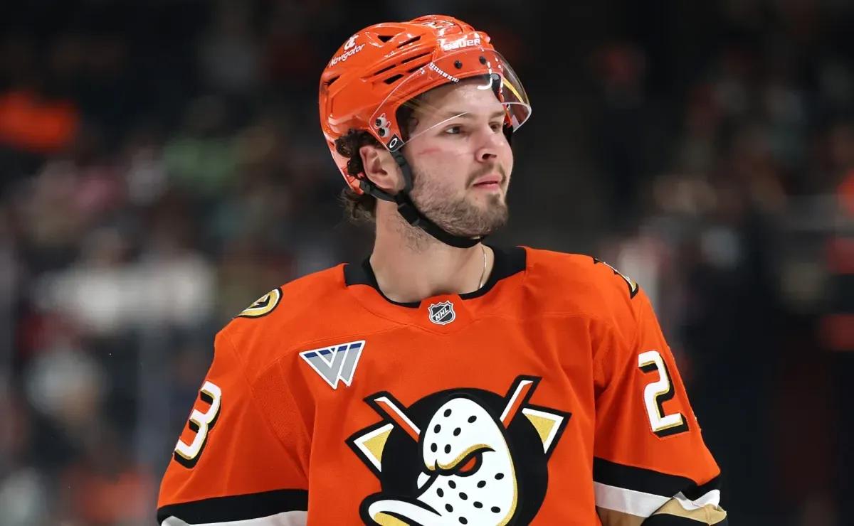 NHL News: Mason McTavish’s contract talks with Ducks reportedly hit roadblock on key term dispute