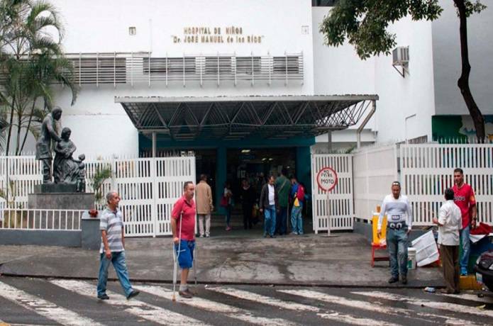 Inmerca entrega insumos y alimentos a 15 centros de salud en Caracas