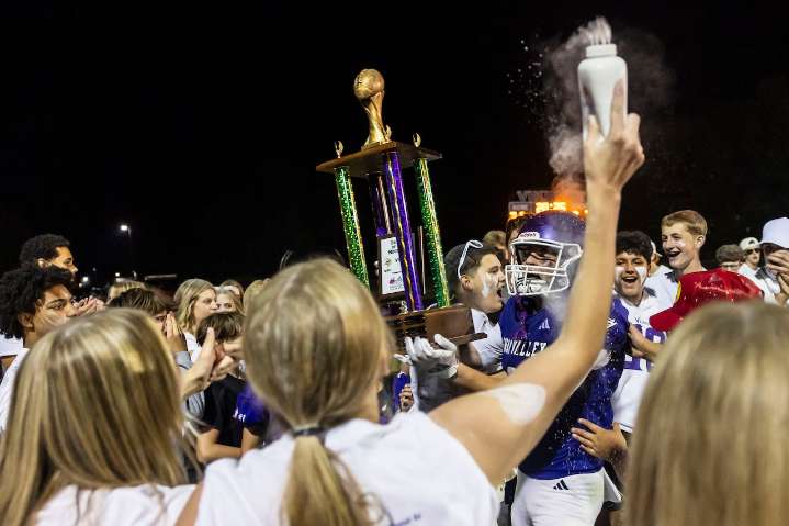 Must-see photos from Week 3 of high school football 2025 in Michigan