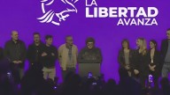 Un búnker apático y una foto elocuente: Javier Milei dio pistas de los pasos que sobrevendrán a la derrota