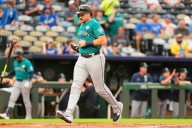 Cal Raleigh breaks Mickey Mantle's switch-hitter homer record with No. 55 in series opener in KC