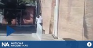 Video: así se atrincheró la adolescente en una escuela de Mendoza