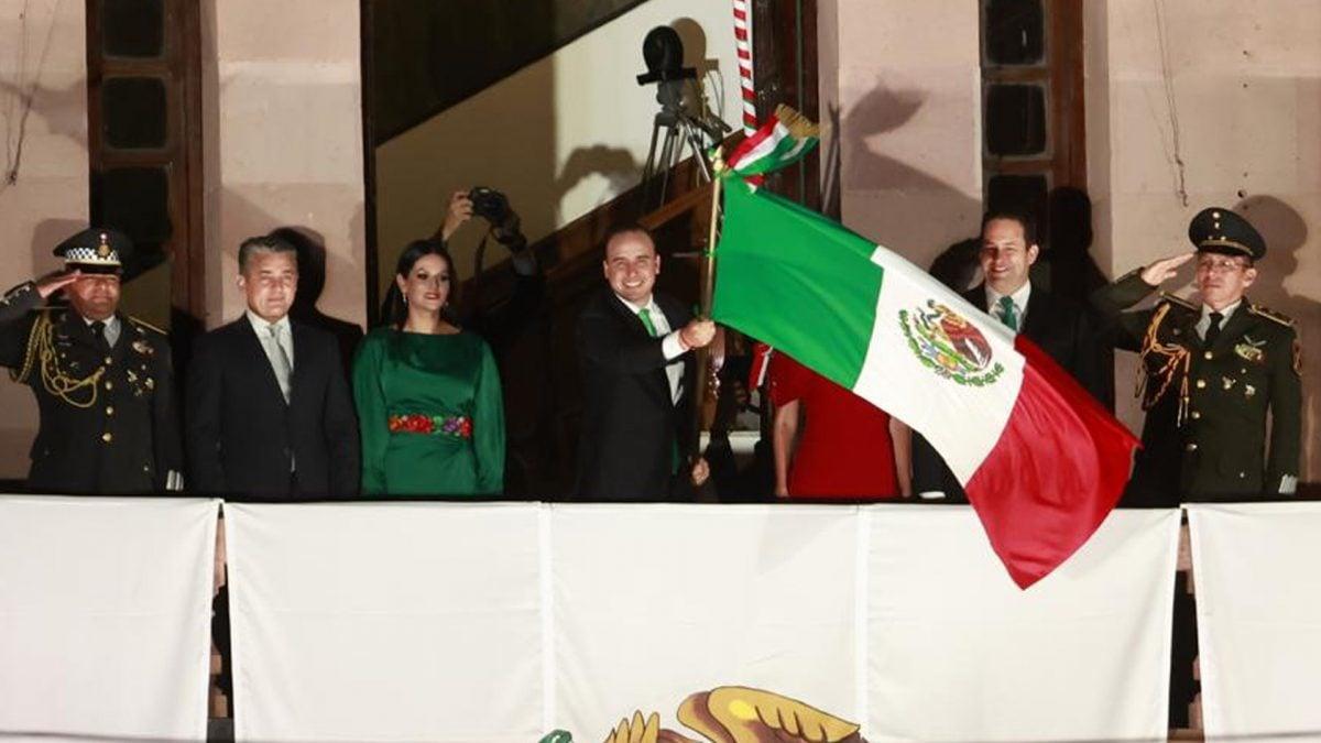 ¡Viva Saltillo! ¡Viva Coahuila! ¡Viva México! Así dio Manolo Jiménez el Grito de Independencia