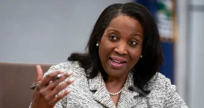 Judge Blocks Trump’s Attempt to Fire Fed Governor Lisa Cook
