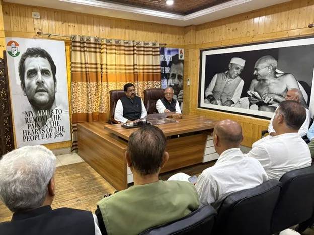 AICC Gen Secy hails J&K Congress’s ‘Hamari Riyasat Hamara Haq’ movement