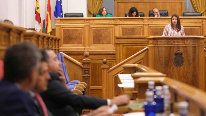 El Pleno de las Cortes de Castilla-La Mancha aprueba tres resoluciones socialistas sobre conservación del medio ambiente, acogida de menores extranjeros e infraestructuras educativas