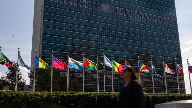 Zelenskyy calls on US to impose ‘strong’ sanctions on Russia at UN General Assembly