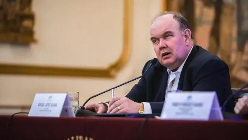López Aliaga dice que Departamento de Estado de EE.UU. enviará una carta de queja por situación de trenes donados