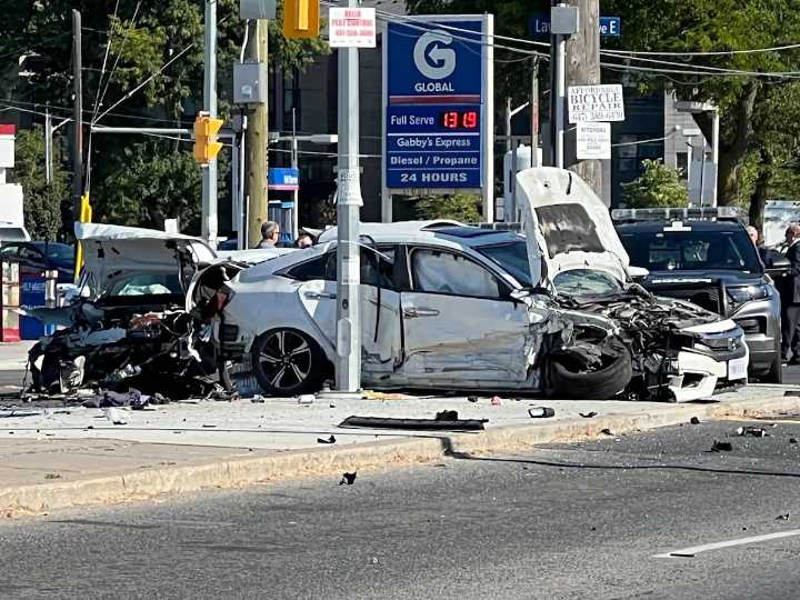 SIU investigating Scarborough crash that sent 14