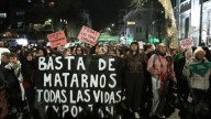 Tortura y asesinato de tres mujeres transmitido en redes sociales conmociona a Argentina y revela poder del crimen organizado