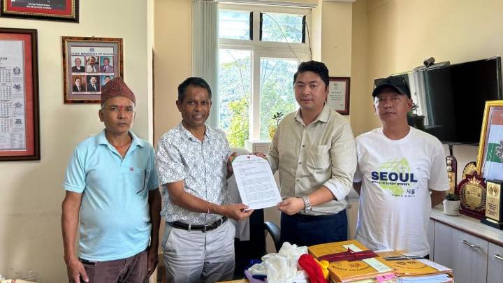 BJP delegation demands re-scrutiny of beneficiaries under Sikkim Garib Awas Yojna