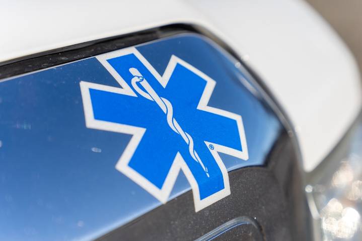 Man dies in motorcycle crash near U.P. border