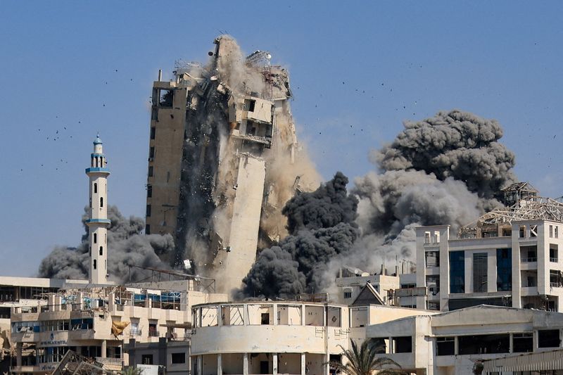 Rubio urges Qatar to keep helping with Gaza as Israel batters enclave