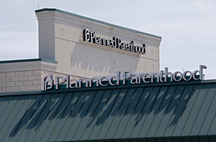 Tribunal autoriza suspensión de Medicaid a Planned Parenthood