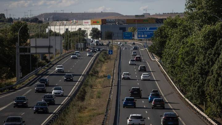 Los atascos de la operación retorno desaparecen: "La gente ya no se coge todo el mes de vacaciones"