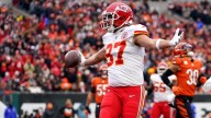 NFL DFS, Week 2: FanDuel, DraftKings daily Fantasy football picks include Travis Kelce and Christian McCaffrey
