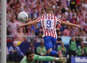 Vence Atlético al Real Madrid en el derby madrileño