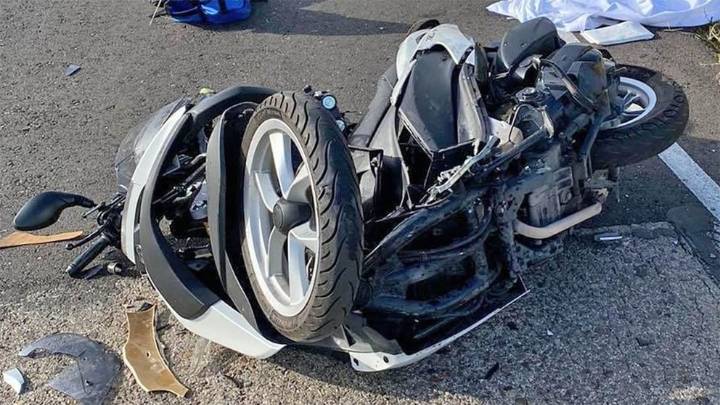 Herida una menor de 17 años tras salirse de la vía su moto en la A