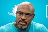 Dolphins' Anthony Weaver says defense needs to be violent