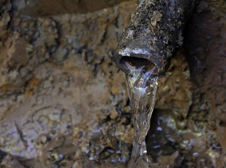 West Dundee won't charge residents to replace lead water lines
