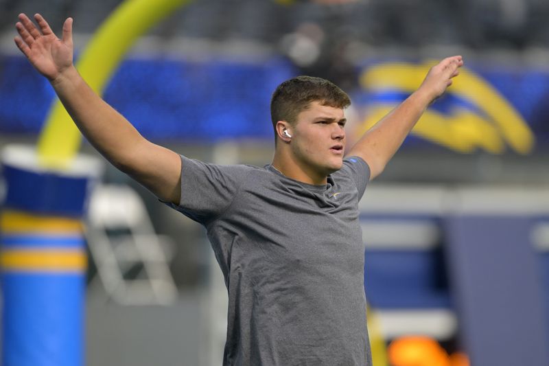 Report: Chargers LT Joe Alt sustains high ankle sprain