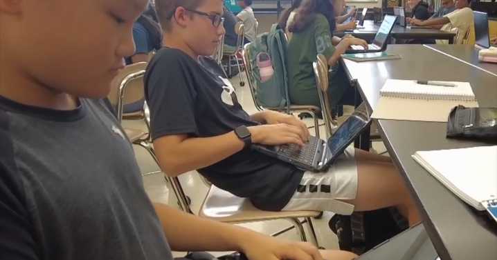 Wake teachers using AI in the classroom set tone for safe, smart learning :: WRAL.com
