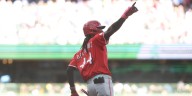 Reds clinch 2025 playoff berth