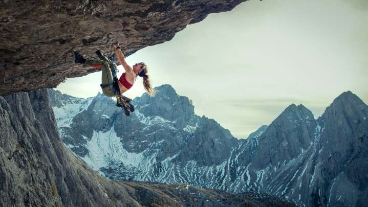 Cliffhanger Reboot Set at Row K Entertainment, Stars Pierce Brosnan