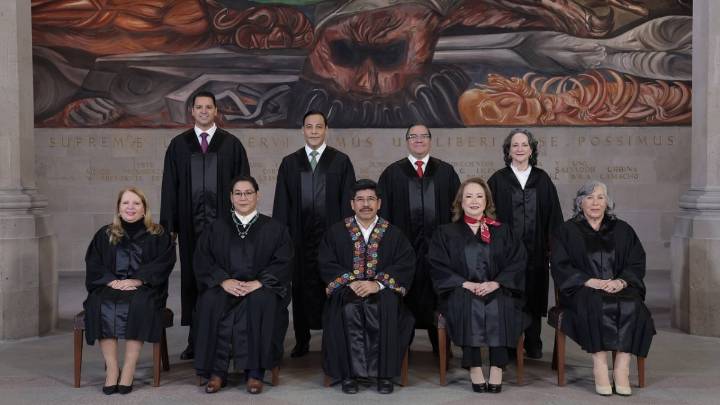 México inicia "nueva era" en el Poder Judicial; ministros, magistrados y jueces electos asumen cargos